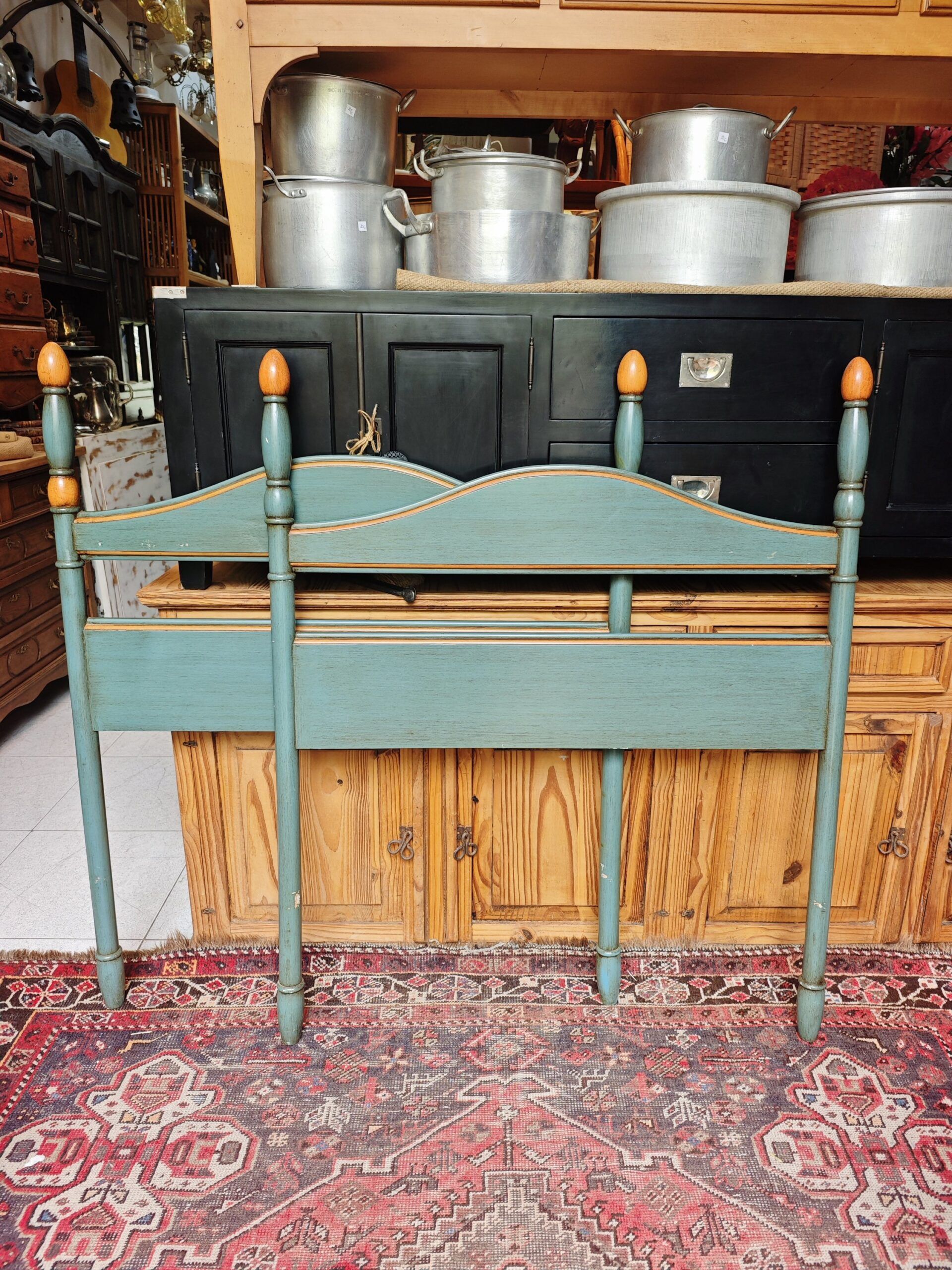 Pareja de Cabeceros Vintage en Verde Agua y Madera Natural 2 Pareja de Cabeceros Vintage en Verde Agua y Madera Natural - Imagen 2