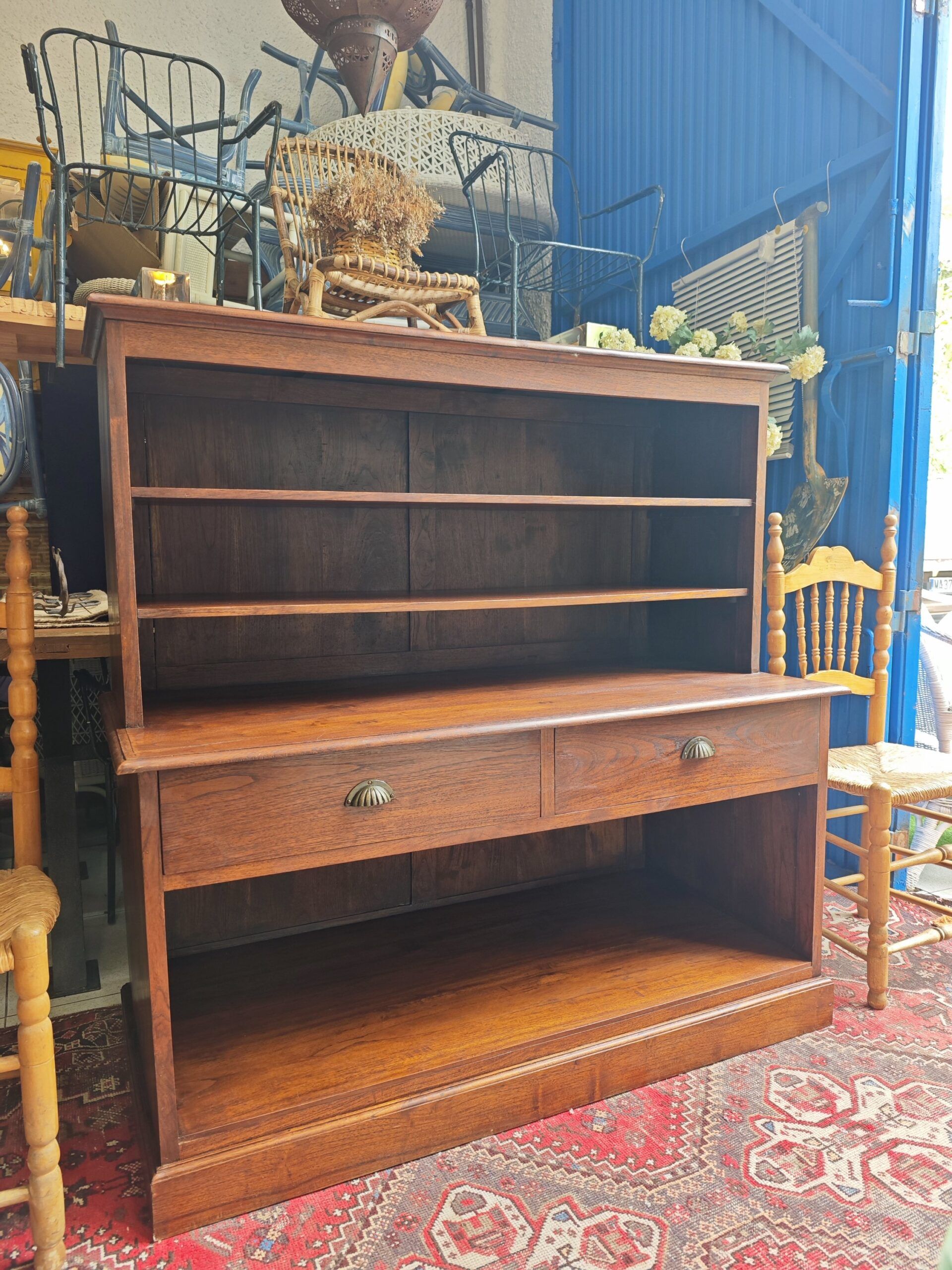 ARustic Solid Wood Apothecary Sideboard4Image Aparador rustico Tipo Boticario de Madera Maciza - Image 4