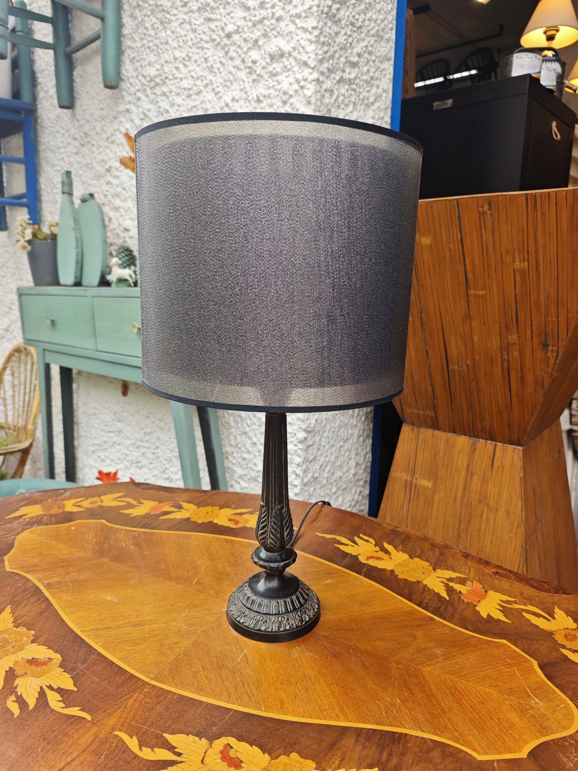 Lámpara de Sobremesa Vintage en Metal Negro con Base de Hojas de Acanto 2 Lámpara de Sobremesa Vintage en Metal Negro con Base de Hojas de Acanto - Imagen 2