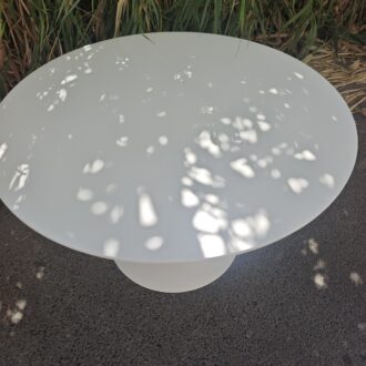 Mesa de comedor redonda en MDF y hierro Yvetta 9 1000614034