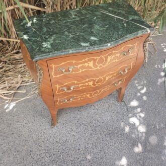 Cómoda Francesa de Estilo Luis XV con Marquetería Floral y Tapa de Mármol Verde 13 1000657203