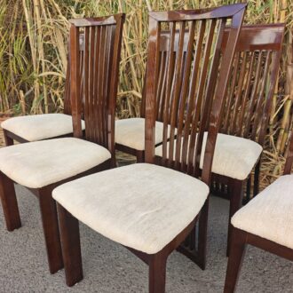 Sillas de comedor de madera lacada con respaldo alto de listones 9 1000673116