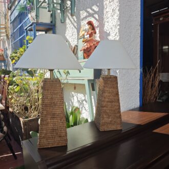 Pareja de lámparas Mid century de ratán años 70 7 1000684738