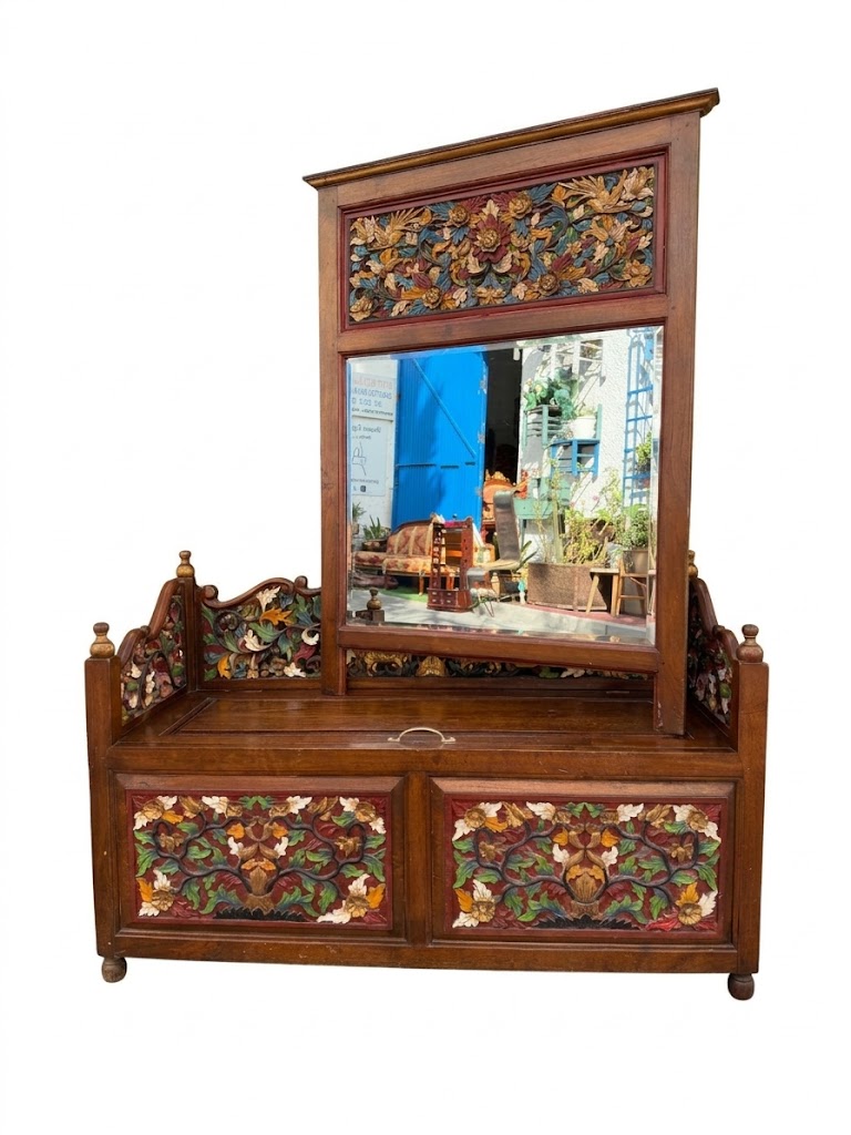 Banco tailandés de madera con arcón y espejo con tallas florales pintadas a mano 1 Banco tailandés pintado a mano