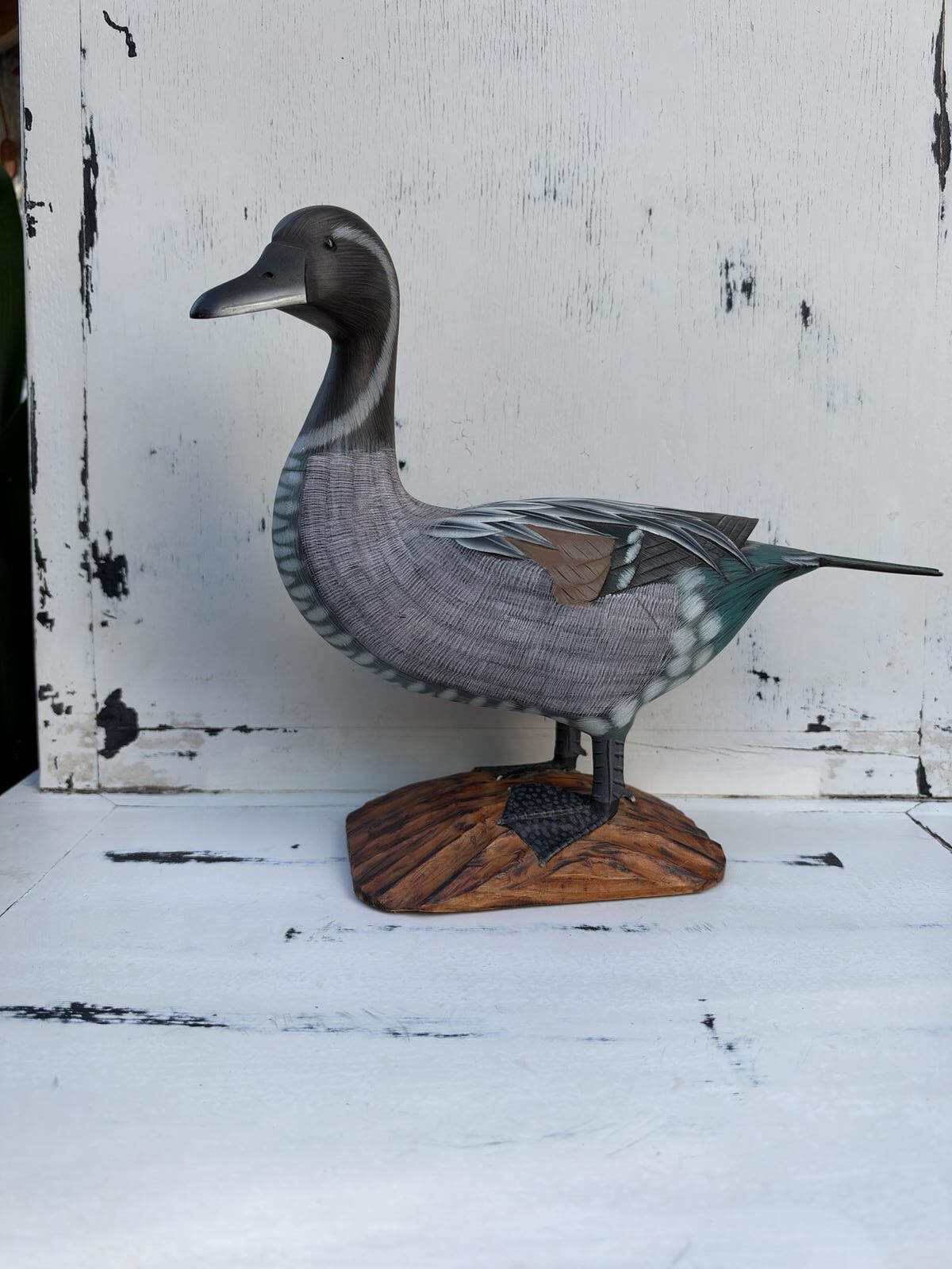 Figura decorativa de pato tallado y pintado a mano 2 Figura decorativa de pato tallado y pintado a mano - Imagen 2